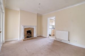 Diner- click for photo gallery